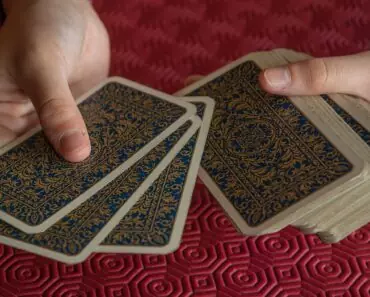 puzzle and card games